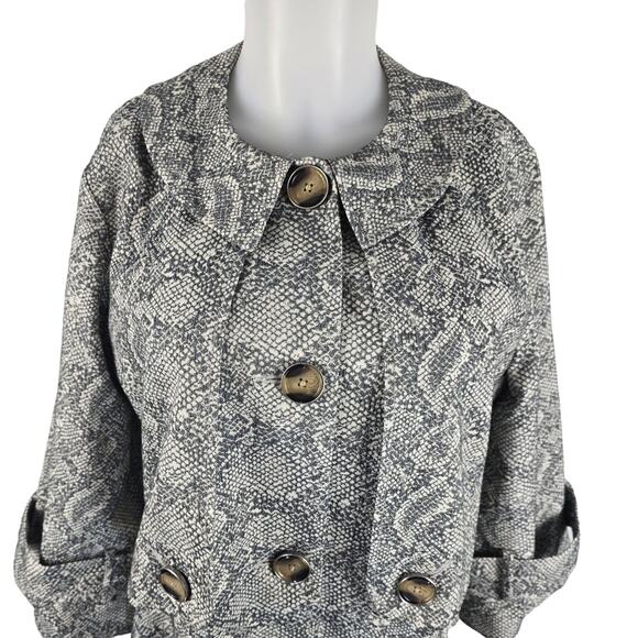 Cabi Long Line Animal Print Button Up Lightweight Women's Jacket M - Picture 3 of 6